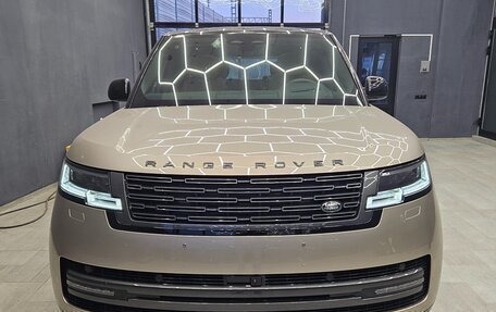 Land Rover Range Rover IV рестайлинг, 2023 год, 34 700 000 рублей, 2 фотография