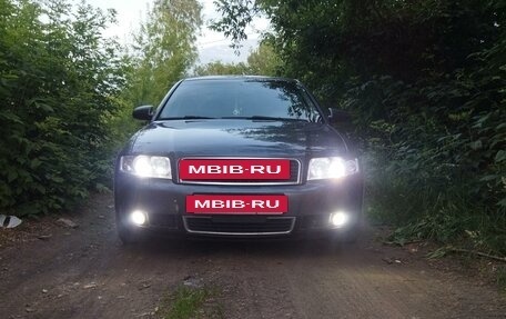 Audi A4, 2002 год, 690 000 рублей, 3 фотография