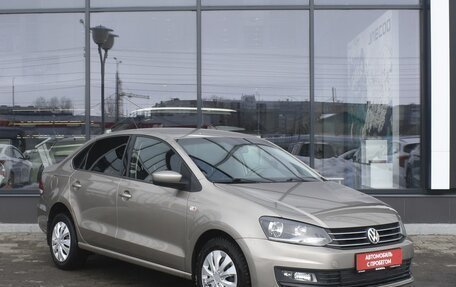 Volkswagen Polo VI (EU Market), 2017 год, 1 090 000 рублей, 3 фотография