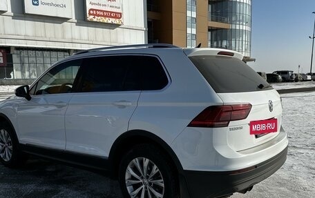 Volkswagen Tiguan II, 2017 год, 2 640 000 рублей, 2 фотография