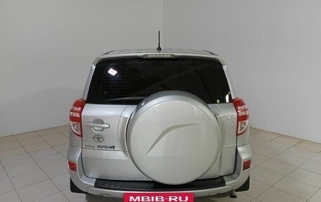 Toyota RAV4, 2011 год, 1 690 000 рублей, 6 фотография