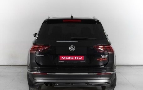 Volkswagen Tiguan II, 2017 год, 3 369 000 рублей, 4 фотография