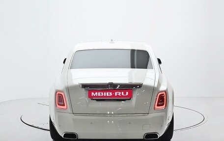 Rolls-Royce Phantom VIII, 2021 год, 45 308 000 рублей, 4 фотография