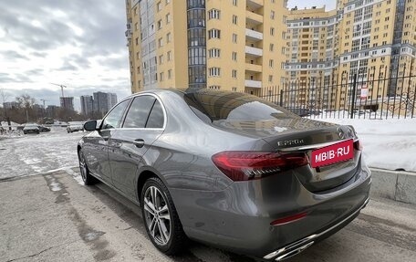 Mercedes-Benz E-Класс, 2021 год, 7 100 000 рублей, 3 фотография