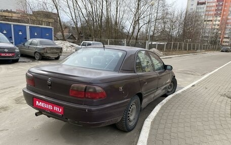 Opel Omega B, 1994 год, 210 000 рублей, 3 фотография