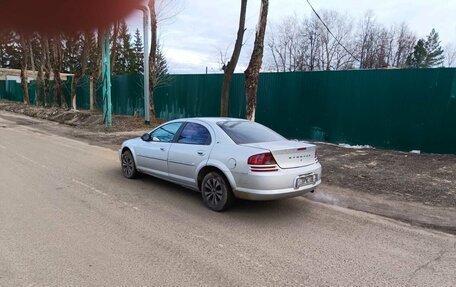 Dodge Stratus II, 2001 год, 270 000 рублей, 2 фотография