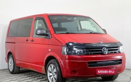 Volkswagen Multivan T5, 2011 год, 1 970 000 рублей, 3 фотография
