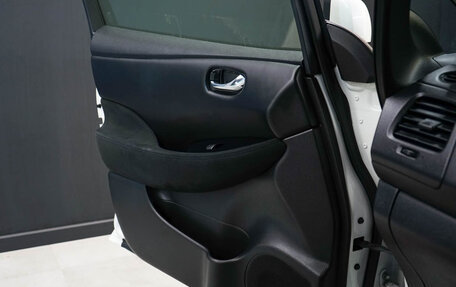Nissan Leaf I, 2013 год, 725 000 рублей, 5 фотография