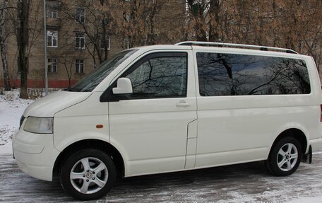 Volkswagen Caravelle T5, 2007 год, 1 150 000 рублей, 2 фотография