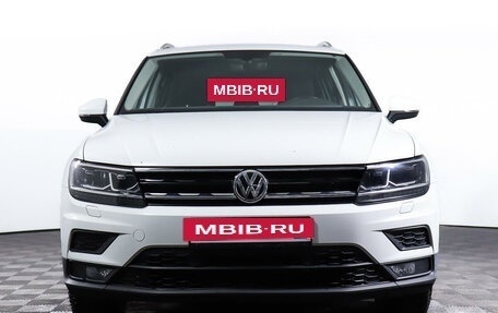Volkswagen Tiguan II, 2018 год, 2 927 000 рублей, 2 фотография