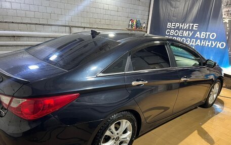 Hyundai Sonata VI, 2012 год, 1 100 000 рублей, 4 фотография