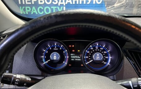 Hyundai Sonata VI, 2012 год, 1 100 000 рублей, 2 фотография