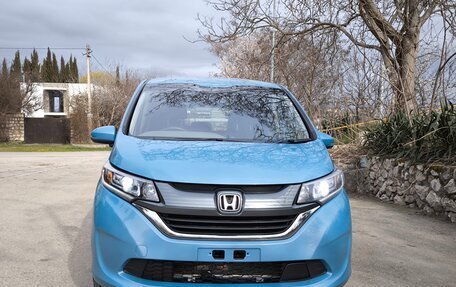 Honda Freed II, 2017 год, 1 590 000 рублей, 6 фотография