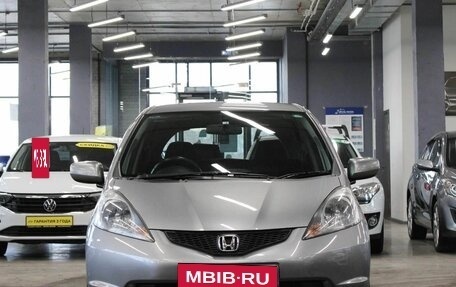 Honda Fit III, 2010 год, 949 000 рублей, 2 фотография