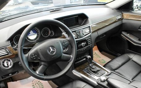 Mercedes-Benz E-Класс, 2011 год, 1 629 000 рублей, 8 фотография