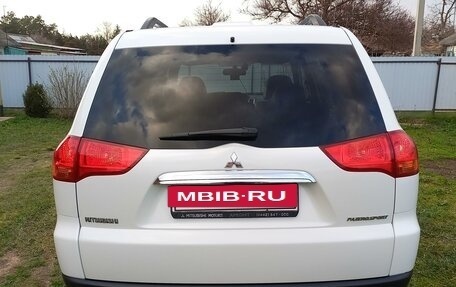 Mitsubishi Pajero Sport II рестайлинг, 2012 год, 1 970 000 рублей, 6 фотография