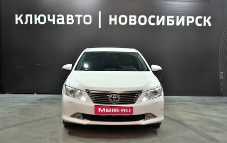 Toyota Camry, 2012 год, 1 690 999 рублей, 2 фотография