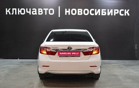 Toyota Camry, 2012 год, 1 690 999 рублей, 6 фотография