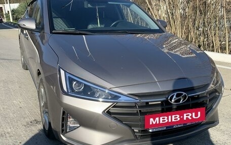 Hyundai Elantra VI рестайлинг, 2019 год, 2 190 000 рублей, 3 фотография