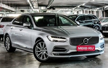 Volvo S90 II рестайлинг, 2017 год, 2 933 000 рублей, 3 фотография