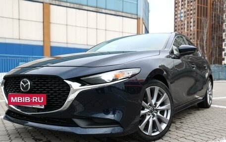 Mazda 3, 2020 год, 2 250 000 рублей, 3 фотография