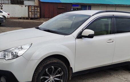 Subaru Outback IV рестайлинг, 2014 год, 2 300 000 рублей, 5 фотография