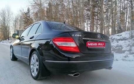 Mercedes-Benz C-Класс, 2008 год, 1 240 000 рублей, 2 фотография