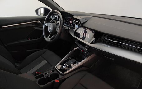Audi A3, 2021 год, 3 390 000 рублей, 3 фотография