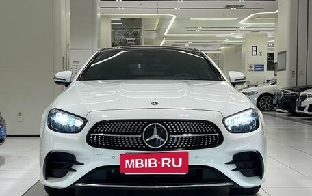 Mercedes-Benz E-Класс, 2021 год, 5 300 000 рублей, 2 фотография