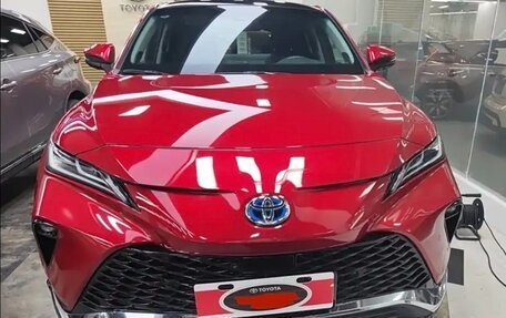 Toyota Venza, 2022 год, 4 860 000 рублей, 3 фотография