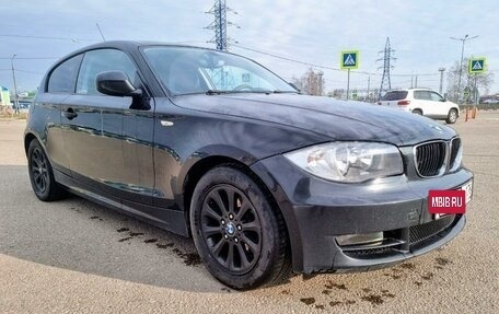 BMW 1 серия, 2010 год, 980 000 рублей, 2 фотография