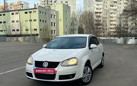 Volkswagen Jetta VI, 2008 год, 640 000 рублей, 3 фотография