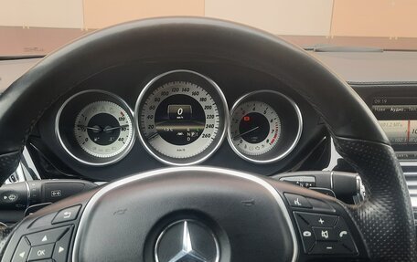 Mercedes-Benz CLS, 2012 год, 2 750 000 рублей, 3 фотография