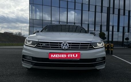 Volkswagen Passat B8 рестайлинг, 2018 год, 2 640 000 рублей, 2 фотография