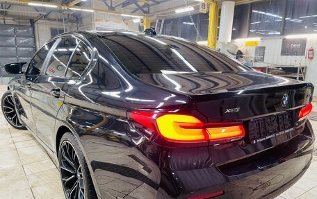 BMW 5 серия, 2020 год, 3 999 000 рублей, 2 фотография