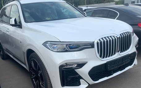 BMW X7, 2019 год, 8 100 000 рублей, 2 фотография