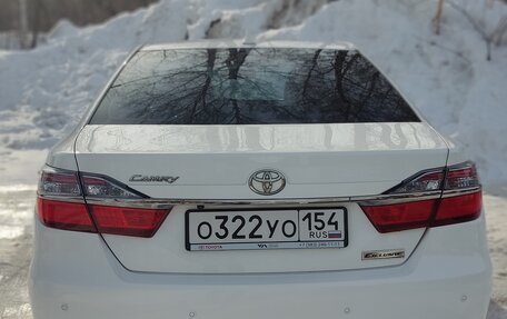 Toyota Camry, 2017 год, 2 590 000 рублей, 4 фотография