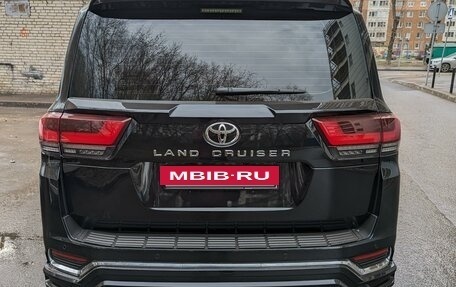 Toyota Land Cruiser, 2022 год, 11 950 000 рублей, 4 фотография