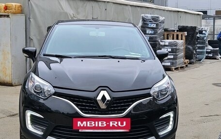 Renault Kaptur I рестайлинг, 2019 год, 1 679 000 рублей, 2 фотография