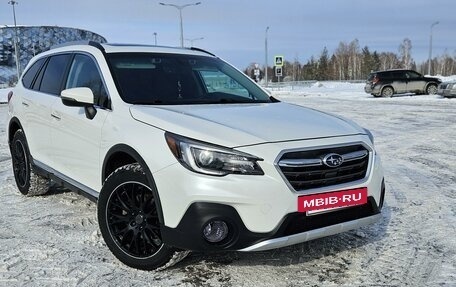 Subaru Outback IV рестайлинг, 2018 год, 3 950 000 рублей, 6 фотография
