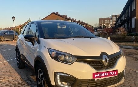Renault Kaptur I рестайлинг, 2017 год, 1 620 000 рублей, 3 фотография