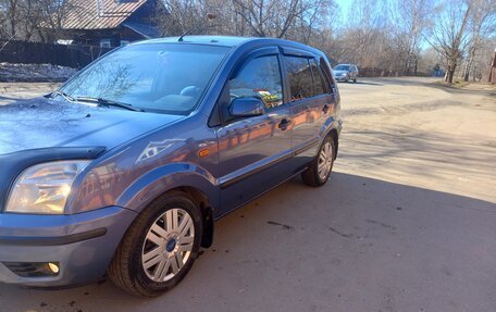 Ford Fusion I, 2005 год, 450 000 рублей, 2 фотография