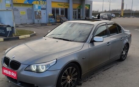 BMW 5 серия, 2004 год, 599 000 рублей, 3 фотография