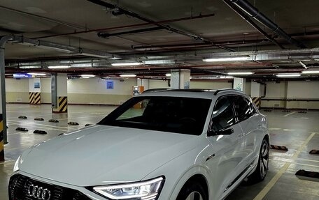 Audi e-tron I, 2020 год, 7 600 000 рублей, 4 фотография