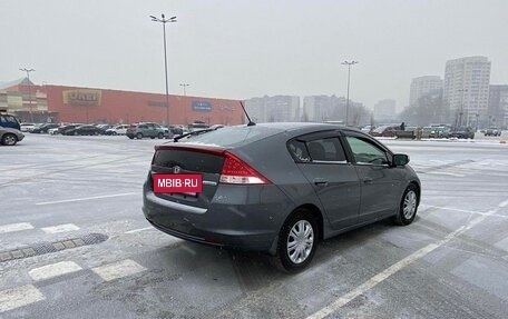 Honda Insight II рестайлинг, 2009 год, 900 000 рублей, 4 фотография