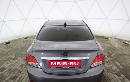 Hyundai Solaris II рестайлинг, 2011 год, 819 000 рублей, 4 фотография