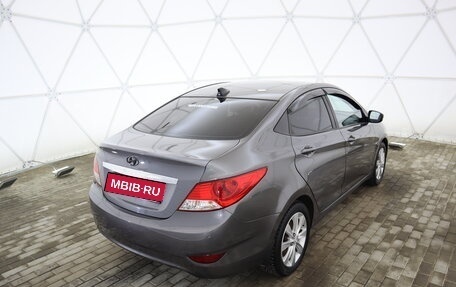 Hyundai Solaris II рестайлинг, 2011 год, 819 000 рублей, 3 фотография