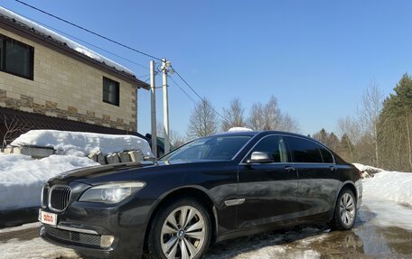 BMW 7 серия, 2009 год, 1 500 000 рублей, 3 фотография