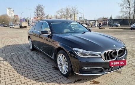BMW 7 серия, 2016 год, 4 350 000 рублей, 8 фотография