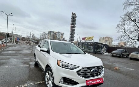 Ford Edge II рестайлинг, 2018 год, 2 500 000 рублей, 2 фотография